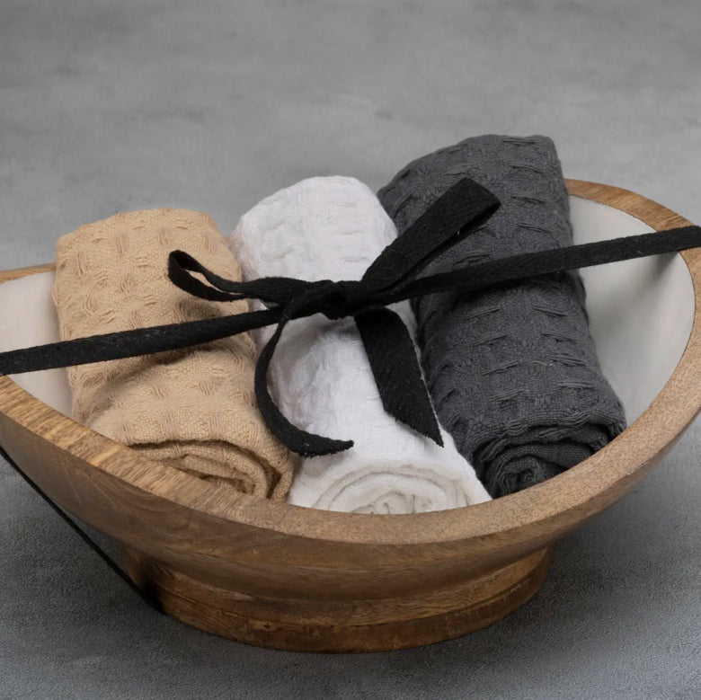 Mini Wooden Serving Bowl with 3 towels